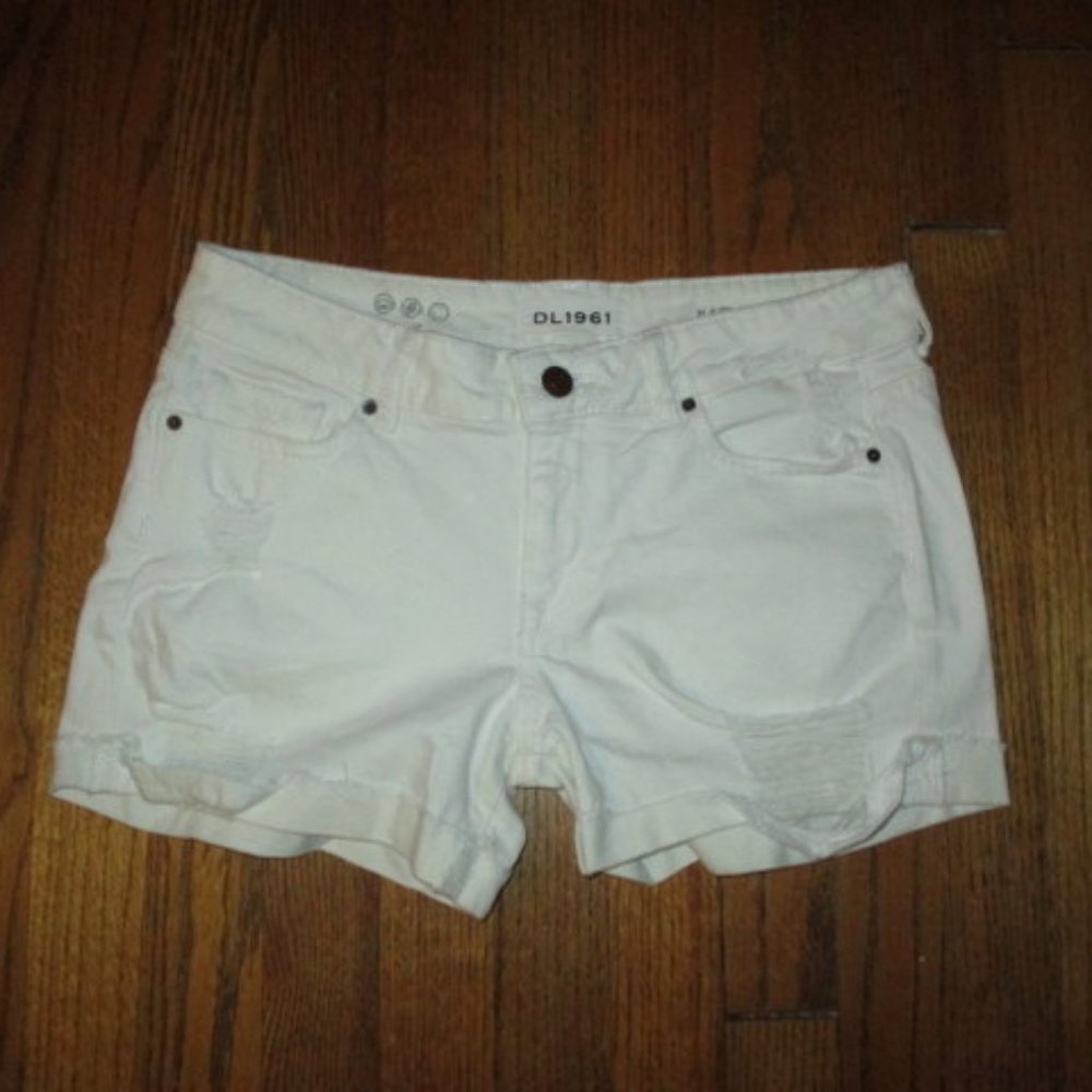 DL1961 Karlie Boyfriend Short